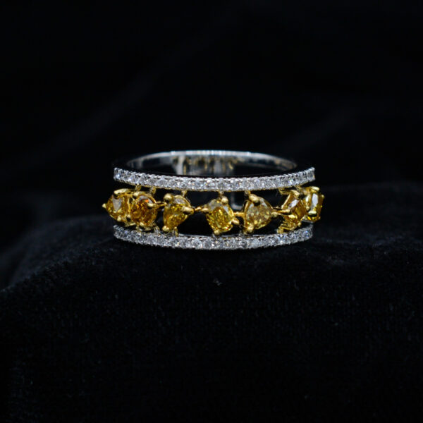 Ladies Ring