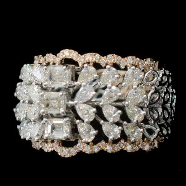 Ladies Ring