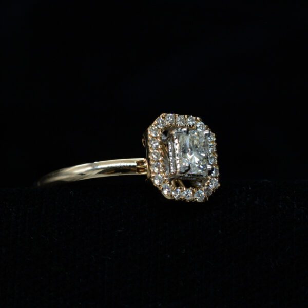 Ladies Ring