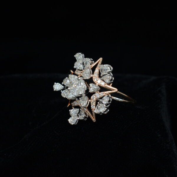 Ladies Ring