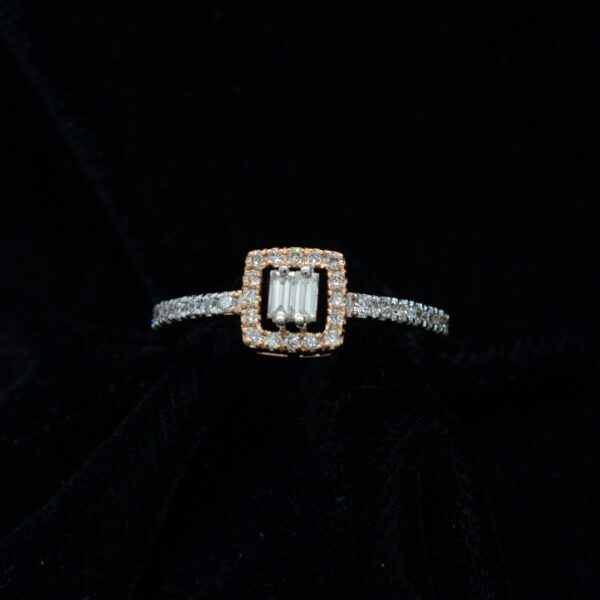 Ladies Ring