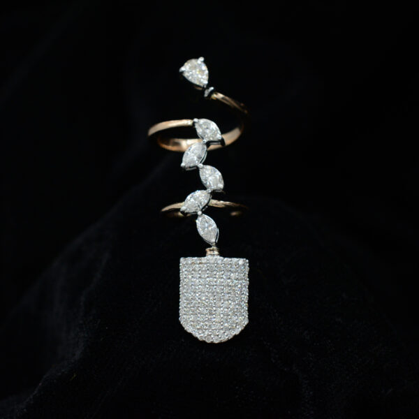 Ladies Ring