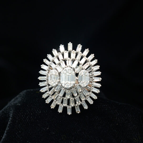Ladies Ring