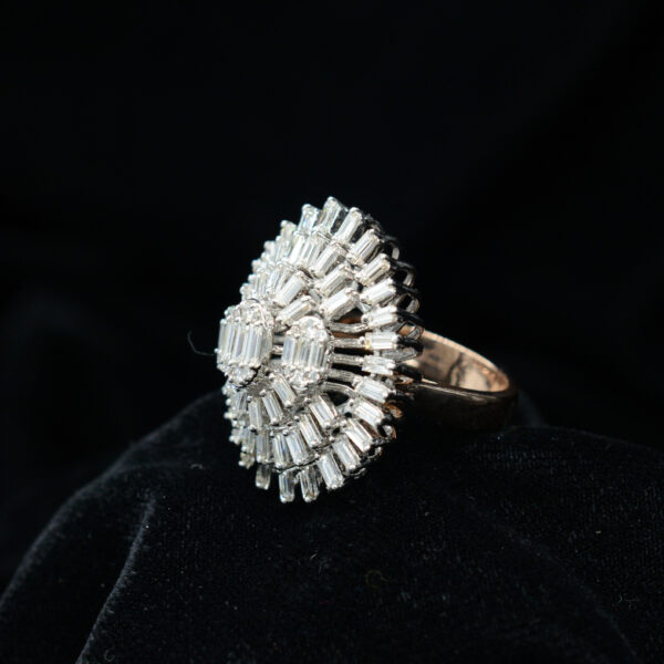 Ladies Ring