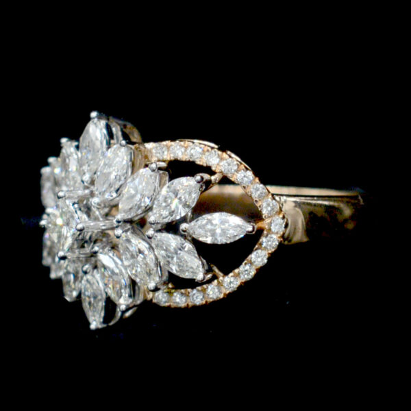 Ladies Ring