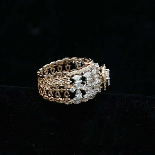 Ladies Ring