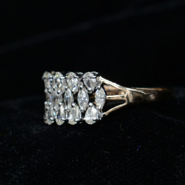 Ladies Ring