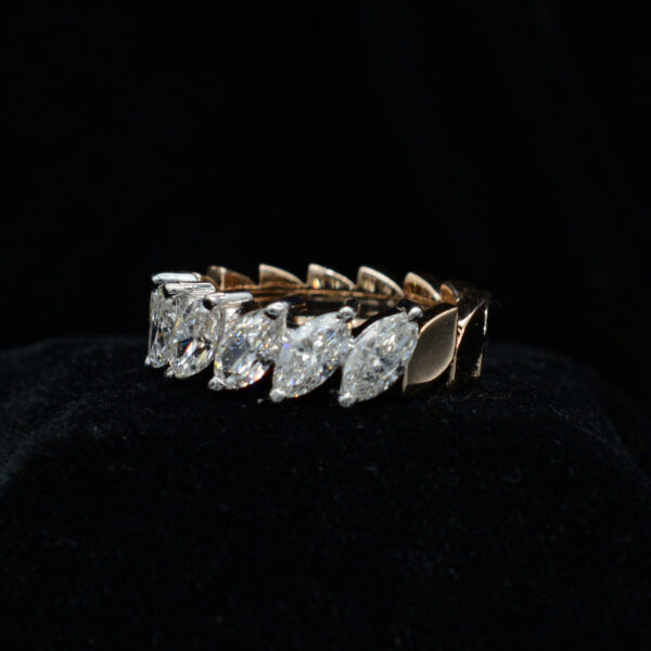 Ladies Ring