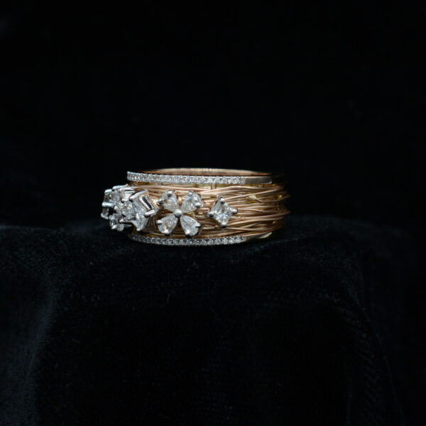 Ladies Ring