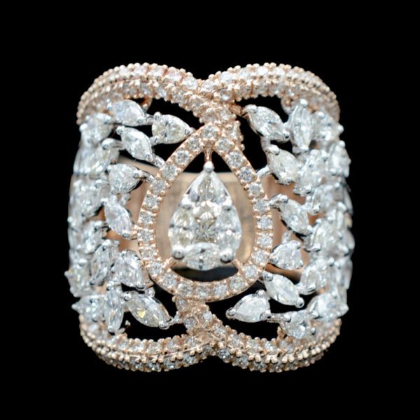Ladies Ring