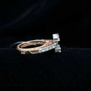 Ladies Ring